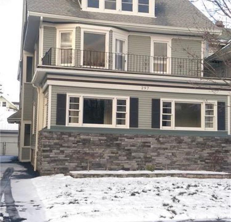 1st image of 297 Bedford Ave #2