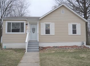 114 Beebe Ave, Elyria, OH