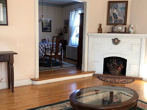 4th image of 2926 N Atlantic St