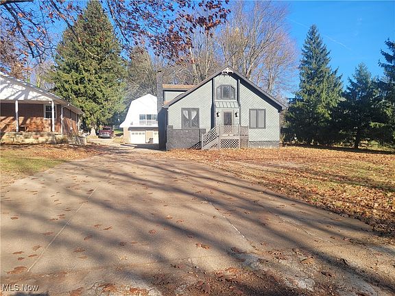 2nd image of 449 Southeast Ave