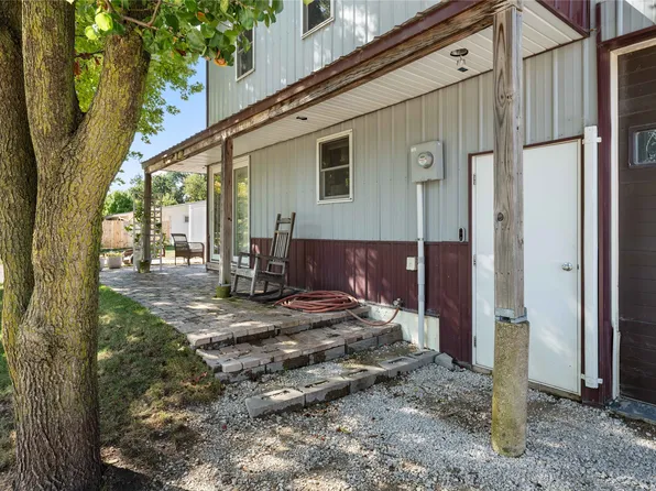 101 S Water St, Cambridge, IA 50046