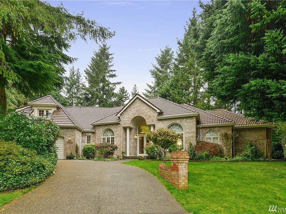 1st image of 13312 Foxglove Dr NW