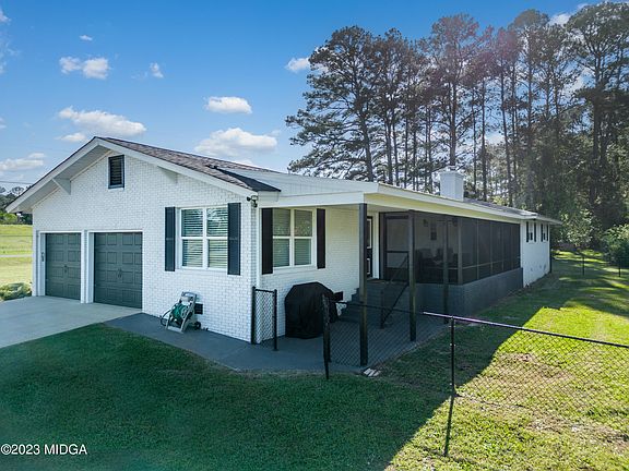 4th image of 259 Lakeshore Cir