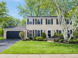 309 Carriage Hill Rd, Naperville, IL 60565