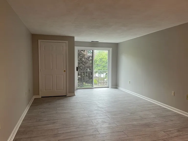 8 Ledgewood Way #10 — Photo 9