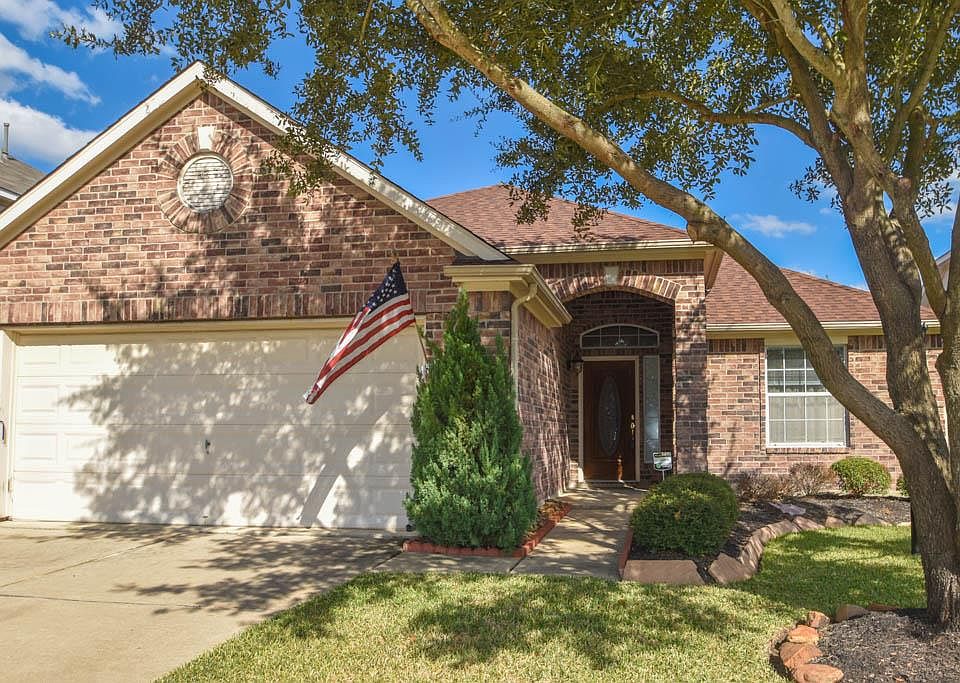 1st image of 19106 Shale Creek Dr