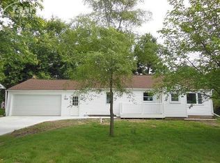 9310 Beecher Rd, Flushing, MI 48433