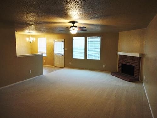 3rd image of 2111 Cap Rock Ln