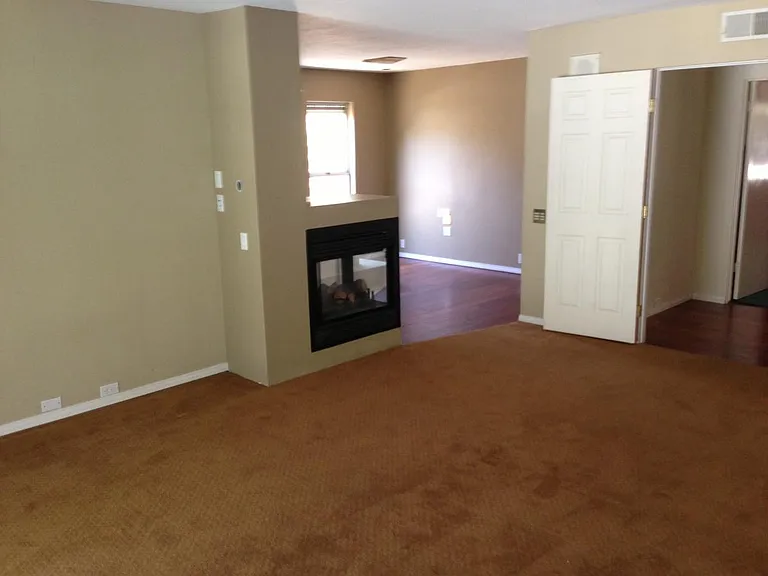 4727 Ashby St — Photo 13