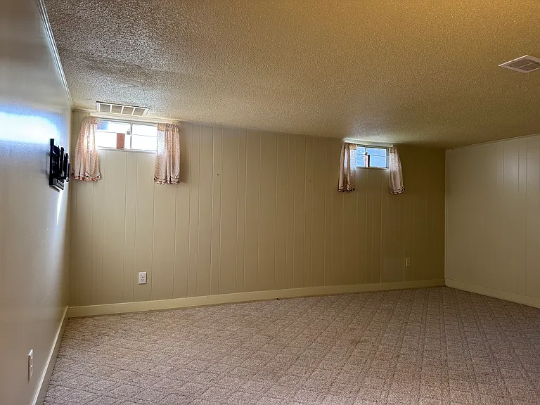 4260 Norman Dr SE — Photo 14