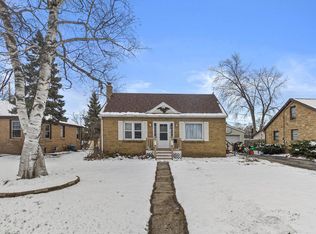 741 15th Ave, Union Grove, WI 53182