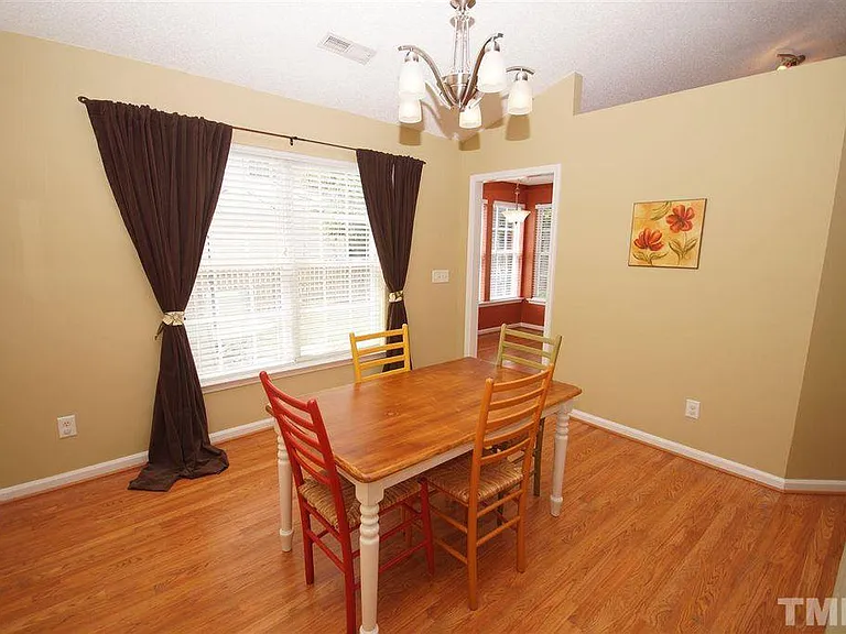 6901 Dawnalia Ct — Photo 18