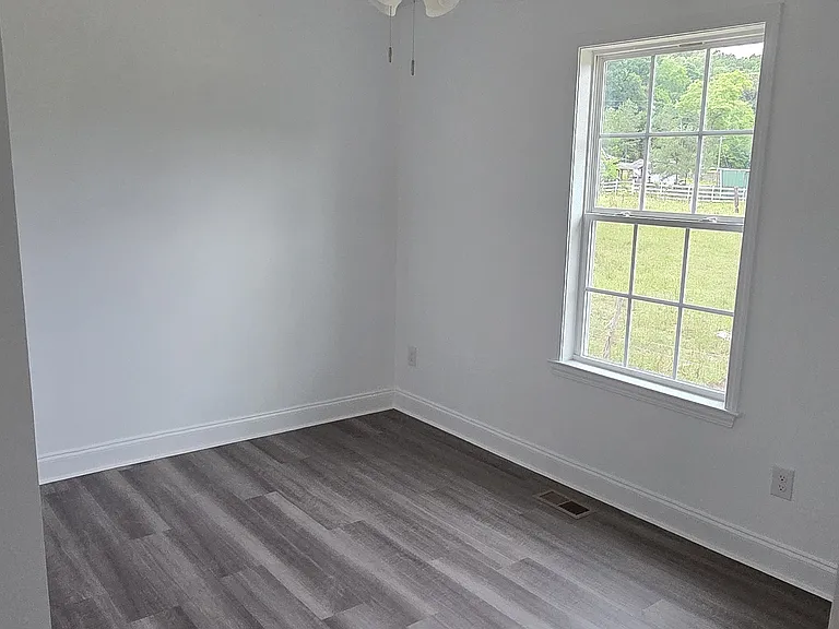 164 Silas Way #A — Photo 10