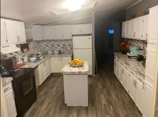 760 Levie Rd, Montezuma, GA 31063