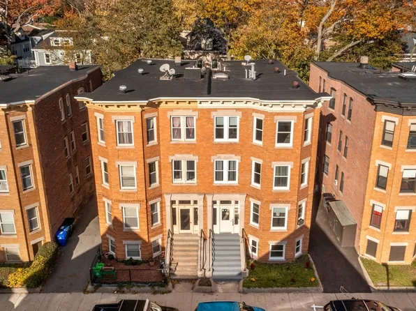 99 Harrishof St, Dorchester, MA 02121