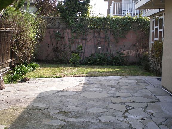5th image of 362 Winslow Ave