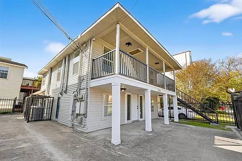 2118 Webster St #3 Photo 1