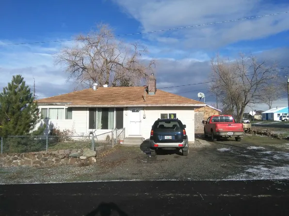 465 SE 3rd St, Pilot Rock, OR 97868