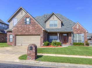 4204 S Redwood Ave, Broken Arrow, OK 74011