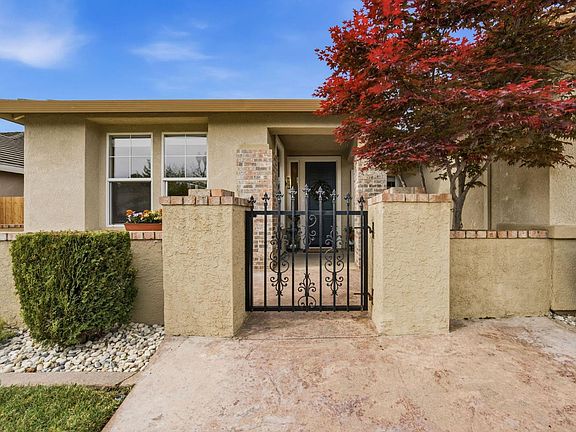 2nd image of 715 Antiquity Drive