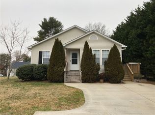 3651 Cedar Springs Dr, Winston Salem, NC 27107