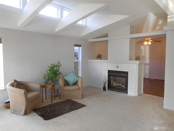4th image of 22305 SE 242nd Pl #129