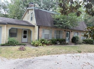 3737 Summer Ln, Huntsville, TX 77340