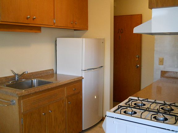 2nd image of 7521 Penn Ave S APT 08