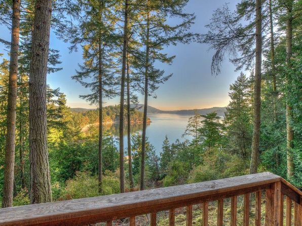 7 Shu Hop Ln, Shaw Island, WA 98286