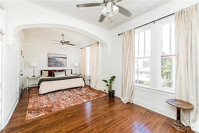 221 W Thomas St #A — Photo 7