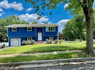 45 Davis Ave, Piscataway, NJ 08854