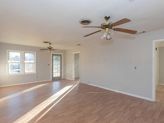 5th image of 427 Crest Ave