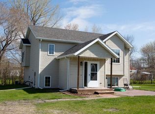 401 10th Ave SE, Barnesville, MN 56514