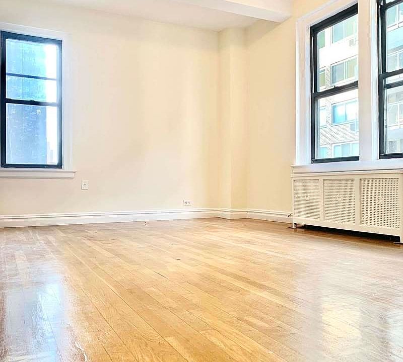 1st image of 127 W 96th St APT 9