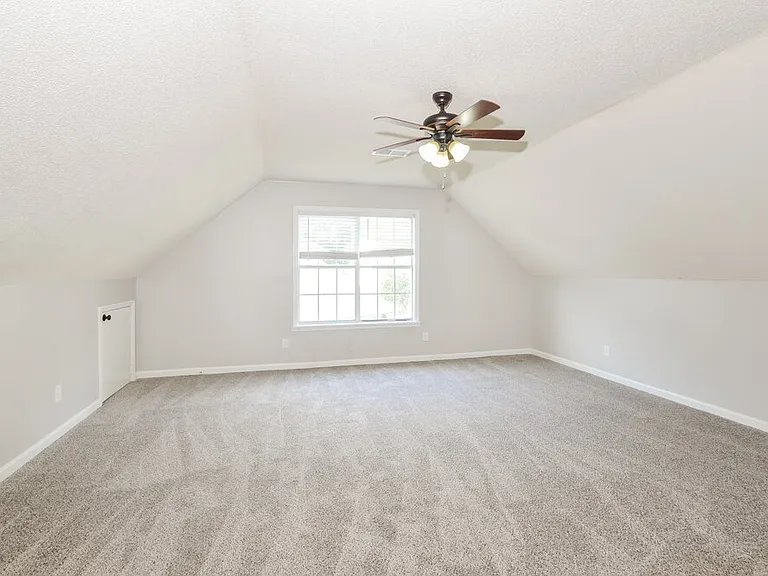 6331 Fairway Hill Cv — Photo 15