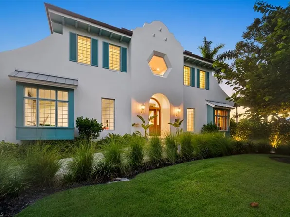1140 8th ST S, NAPLES, FL 34102