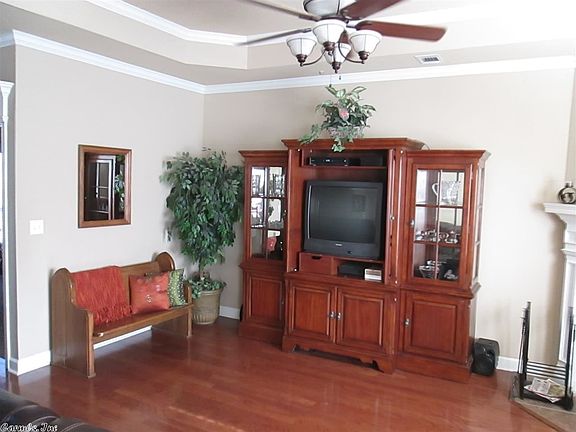 4th image of 51 Oakbrooke Dr