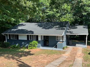1759 Carter Cir, East Pt, GA 30344
