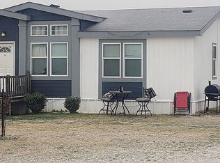 295 Deer Valley Ln, Poolville, TX 76487