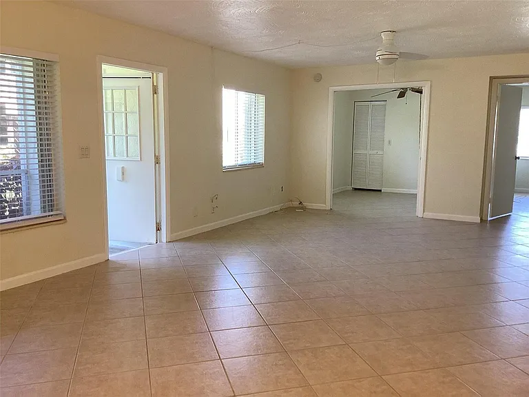 5927 La Pinata Blvd — Photo 12
