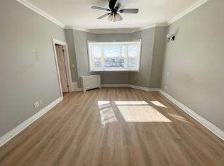 69-03 Hull Ave #1, Maspeth, NY 11378