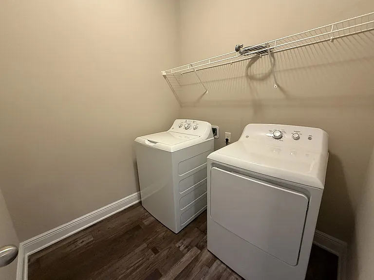 9801 Nature Creek Blvd — Photo 17