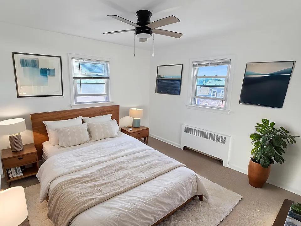 2ND BEDROOM (STAGED)