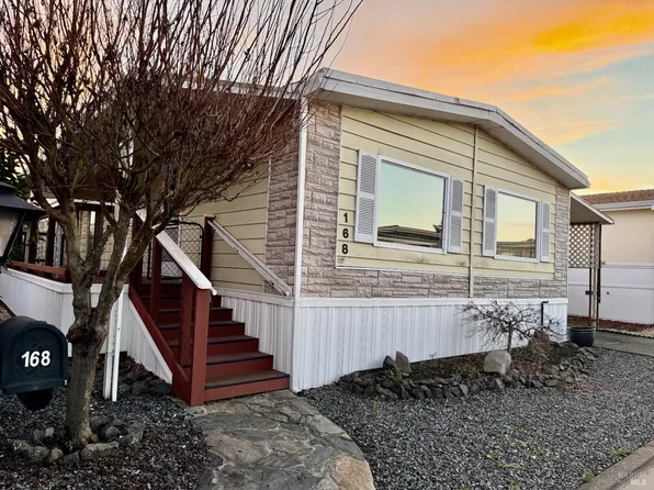 168 Shoreham Way, Santa Rosa, CA 95401