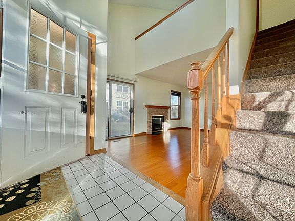 5th image of 257 Cumberland Ct