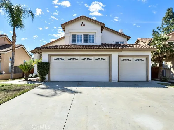 16195 Isla Maria Cir, Moreno Valley, CA 92551