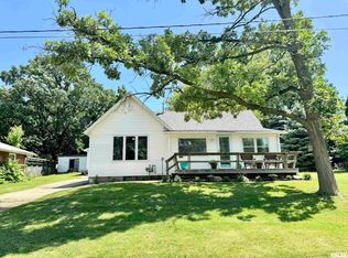 503 N Church St, Albany, IL 61230