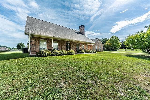 1st image of 774 Belmont Ln