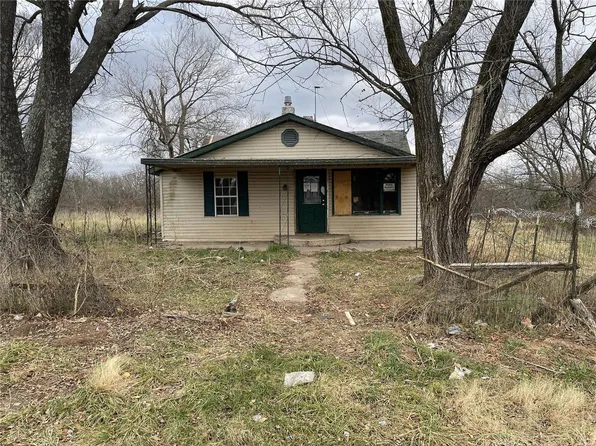 49 Bennett Rd, Crocker, MO 65486