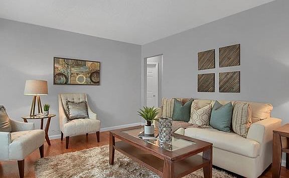 2nd image of 300 Saint Nicholas Ln